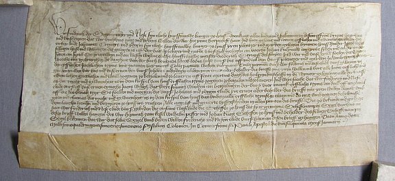 Pergamenturkunde_nachher.jpg